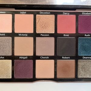 Sydney Grace Love palette